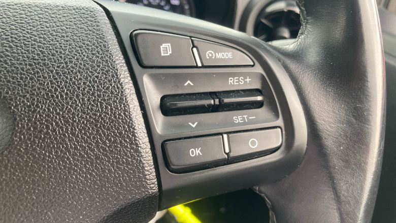 Hyundai i10 1.2 MPi SE Connect 5dr Auto Petrol Hatchback